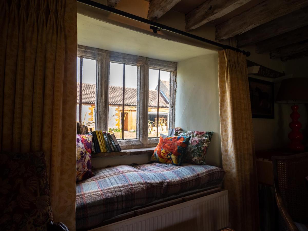 Country Cottage With Spa, Catering, Gardens, Nature Reserve Walks - Free Parking, Self Checkin Scunthorpe Exterior foto